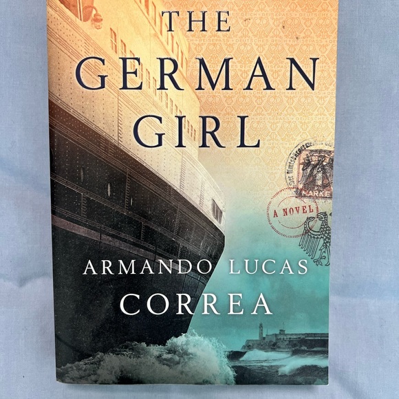 8- Historical fiction and award winner books. 8 book bundle. - Picture 6 of 16